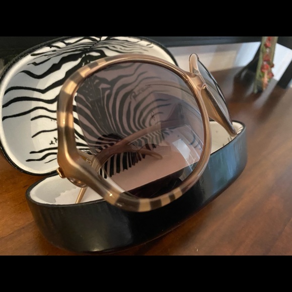 Roberto Cavalli 2010\'s Tiger Print Sunglasses